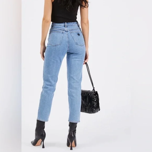 A Brand ‘94 High slim light wash jeans size 24 - Picture 2 of 9